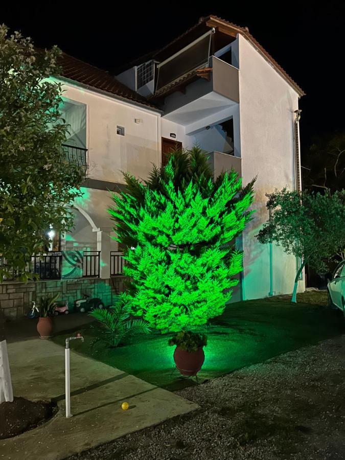 Gk Houses #2 アスプロヴァルタ エクステリア 写真
